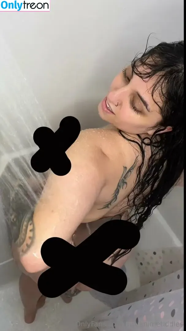 uwuanimetiddies nude photo #0025 (uwuwanimetiddies)