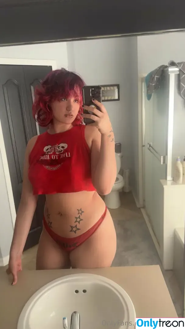 v4m9ir3s nude photo #0012 (v4m9ir3)