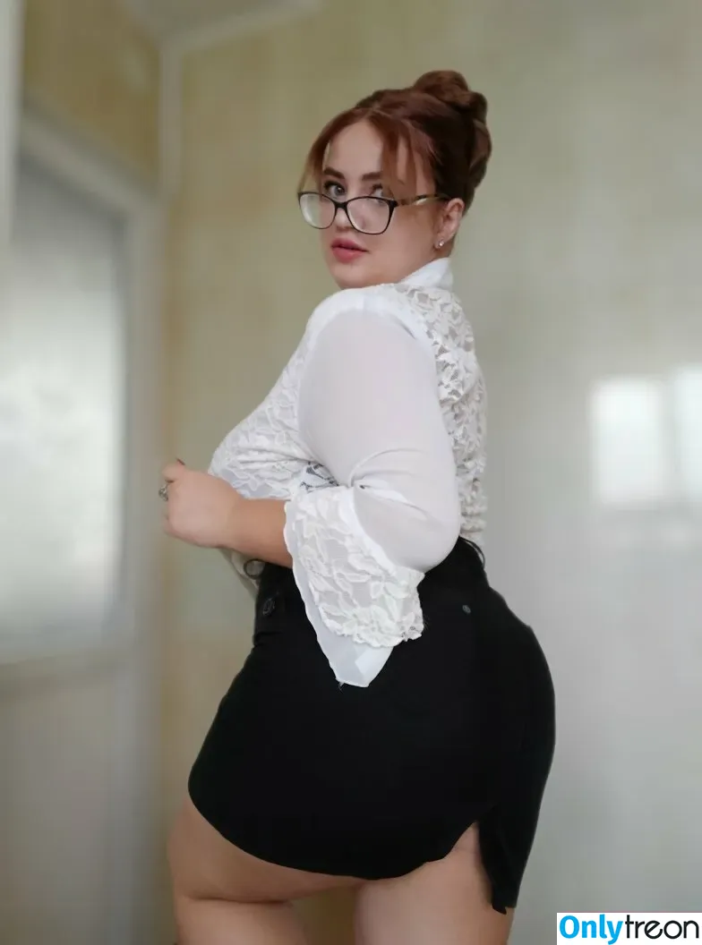 Vale Blagoeva nude photo #0002 (blagoevavalentina / iamblagoeva / imblagoeva)