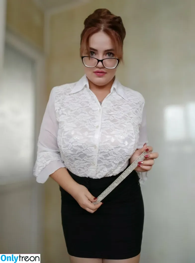 Vale Blagoeva nude photo #0032 (blagoevavalentina / iamblagoeva / imblagoeva)
