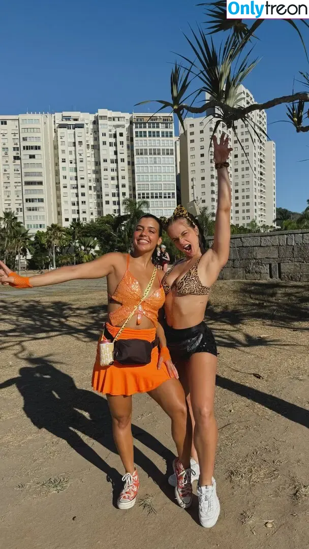 Valentina Bulc nude photo #0114 (Atriz / valentinabulc)