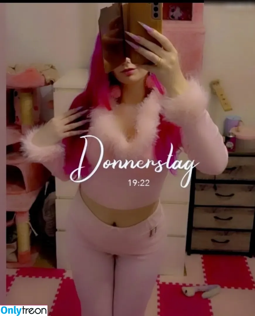 valentina_gamerfoxy_aux nude photo #0049 (valentina_gamerfoxy_aux)