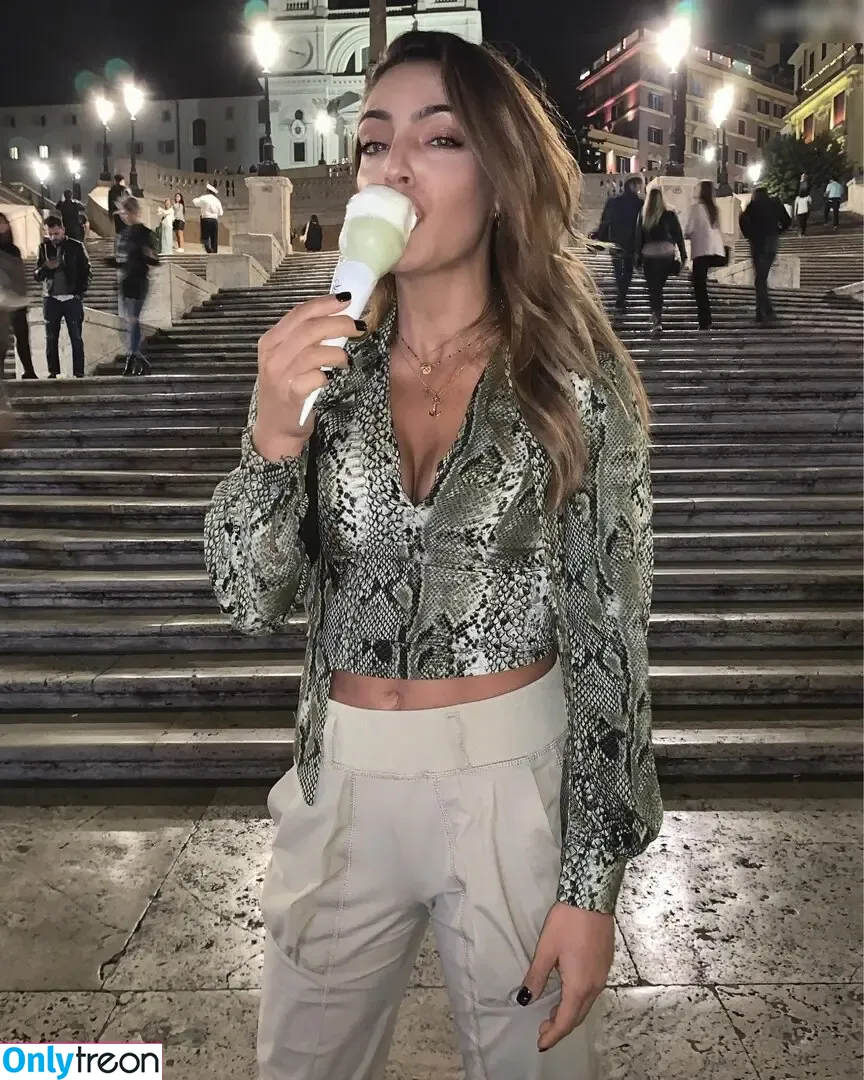 Valentina Maceri nude photo #0003 (valentinamaceri)