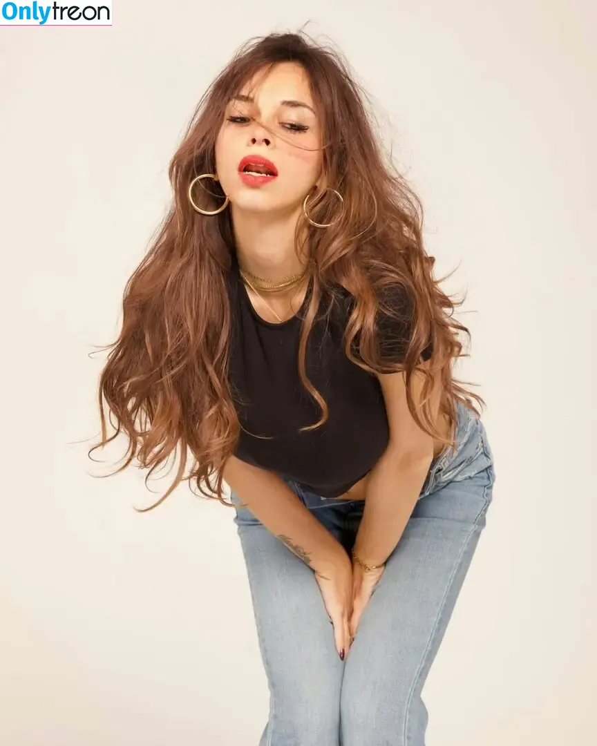 Valentina Repetto голая photo #0013 (valeblucerchiata)