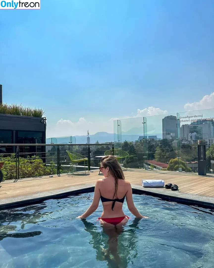 Valentina Rodríguez nude photo #0033 (ro38860092 / valen_rg8 / valensrodriguez)