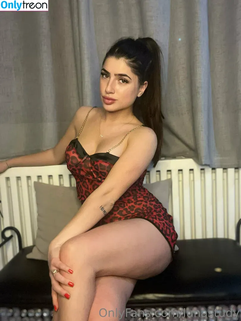 valentina.study nude photo #0008 (vali.study)