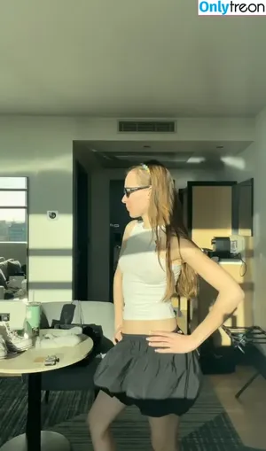 Valentina Vapaux / valentinavapaux фото голая #0060