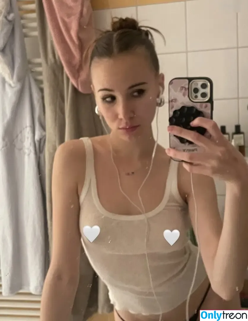 Valentina Vapaux голая photo #0056 (valentinavapaux)