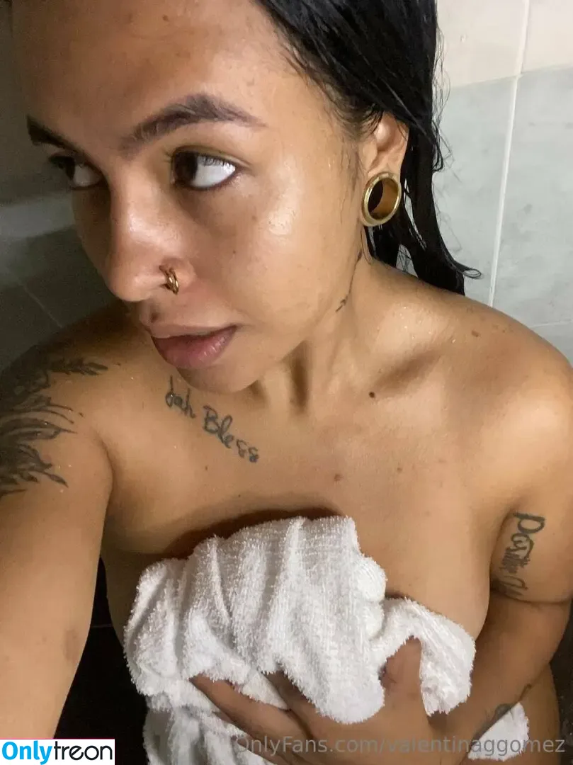 valentinaggomez nude photo #0068 (valeng222_)