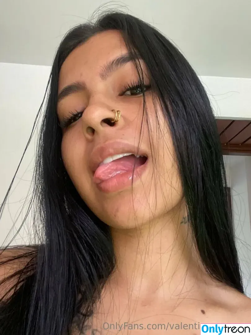 valentinaggomez nude photo #0076 (valeng222_)