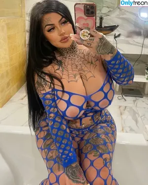 valentinevixen777 / facetatprincess nude photo #0215