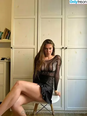  nude photo #0018