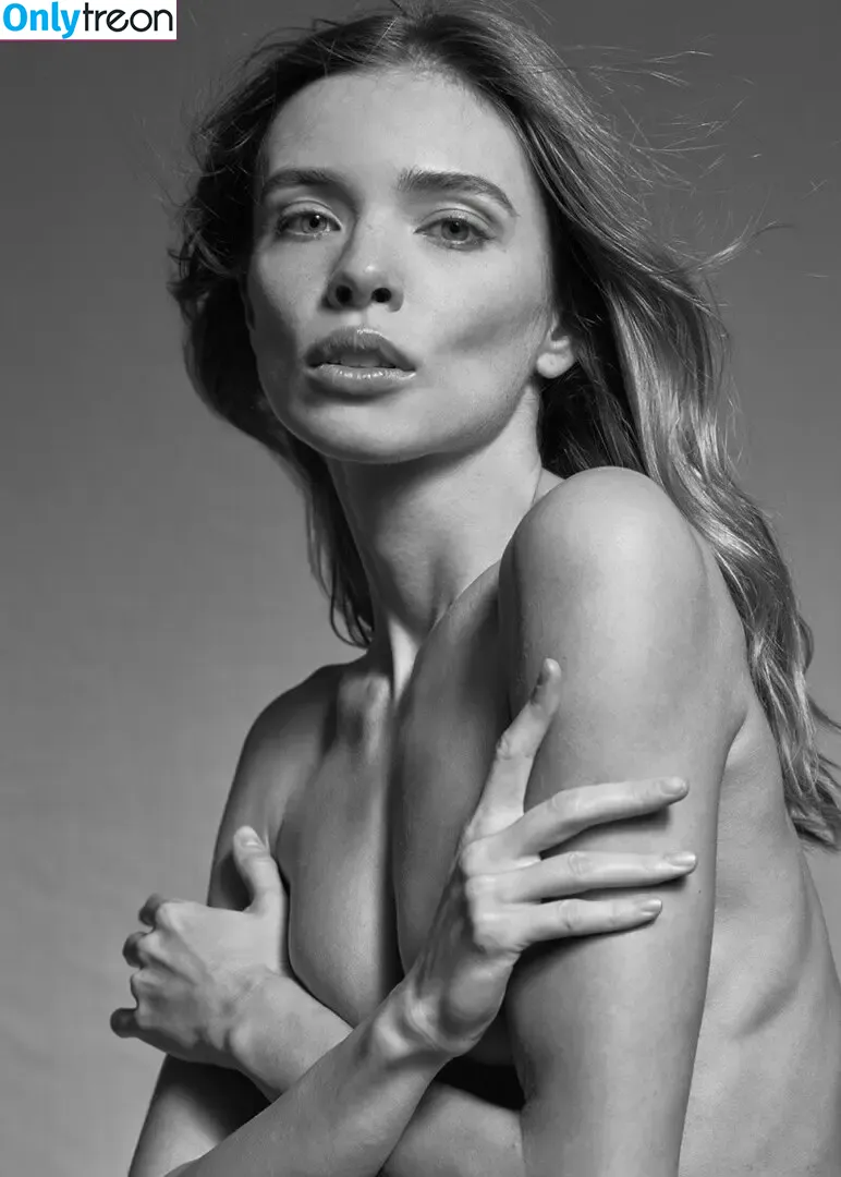 Valeria Dymova голая photo #0005 (Lerievva)
