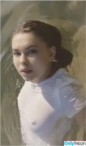 Valeria Lazarenko / vlmood nude photo #0007