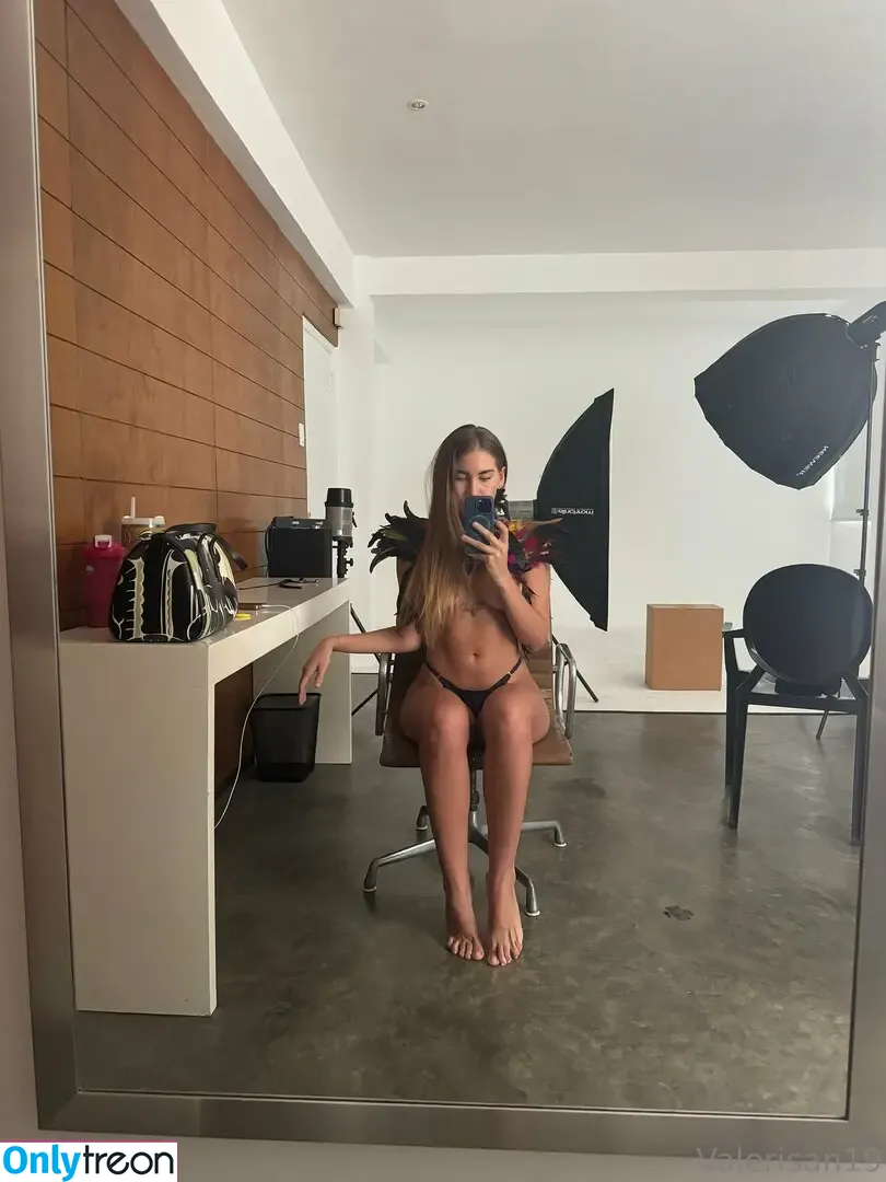 Valeria Santander nude photo #0032 (valeriasantander22 / valerisan19)