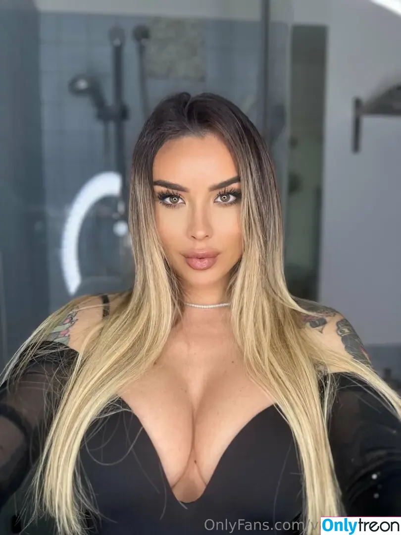 valeriamoxx nude photo #0060 (valeria.moxx)