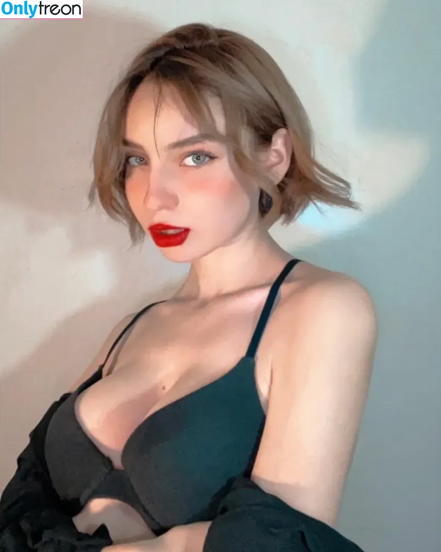 Valerya Salinas nude photo #0123 (Valessj / valackermannn / valesalinassj)