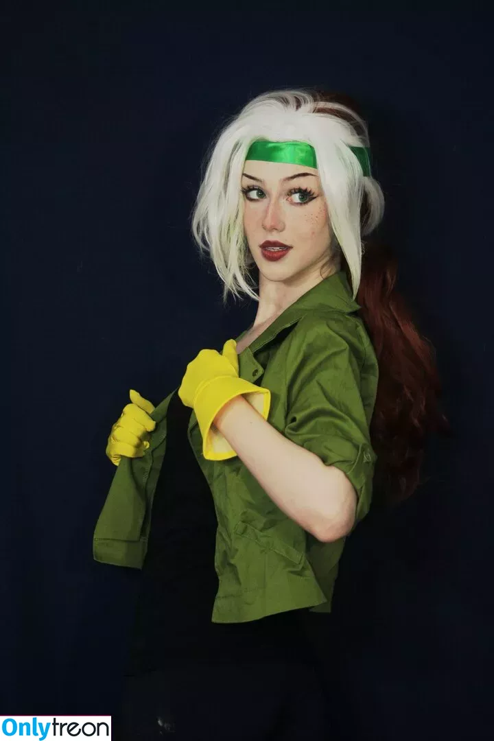 ValiantF0x голая photo #0145 (VixenValiant / user)