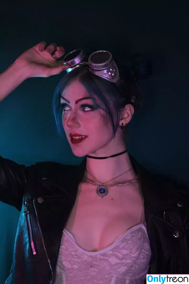 ValiantF0x голая photo #0160 (VixenValiant / user)