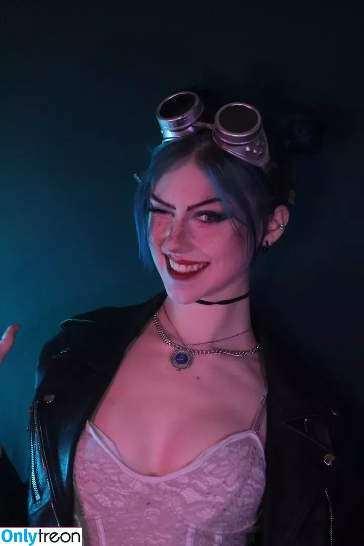 ValiantF0x голая photo #0172 (VixenValiant / user)