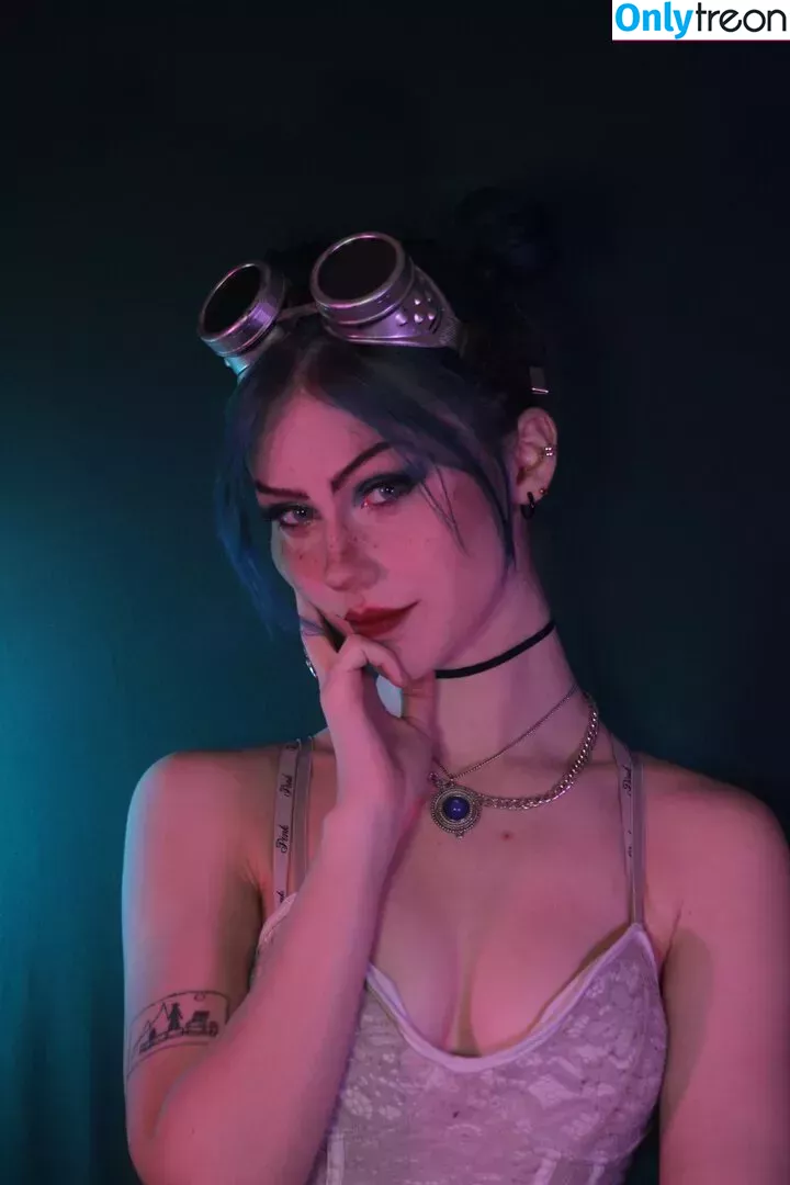 ValiantF0x голая photo #0173 (VixenValiant / user)
