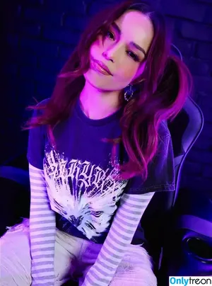 Valkyrae фото голая #1040