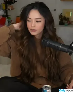 Valkyrae фото голая #1208