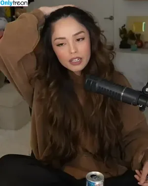 Valkyrae фото голая #1210