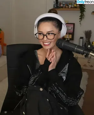 Valkyrae фото голая #1266