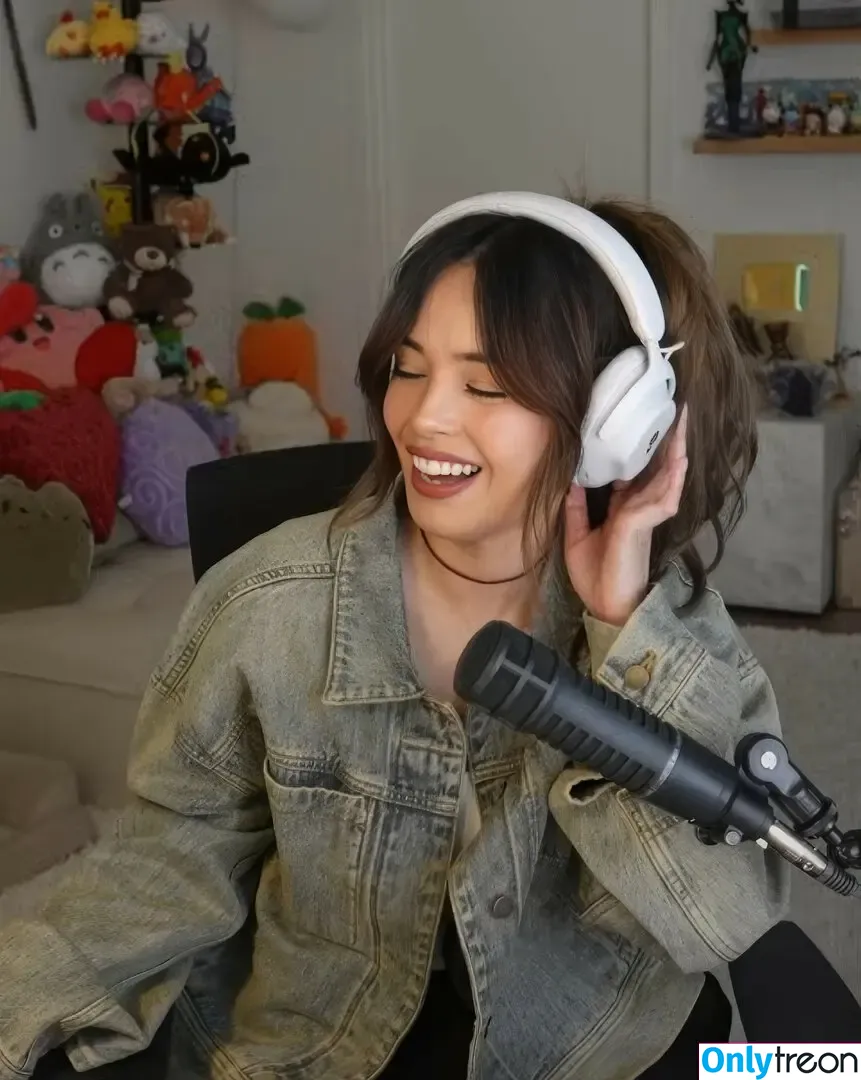 Valkyrae голая photo #1168 (Valkyrae)
