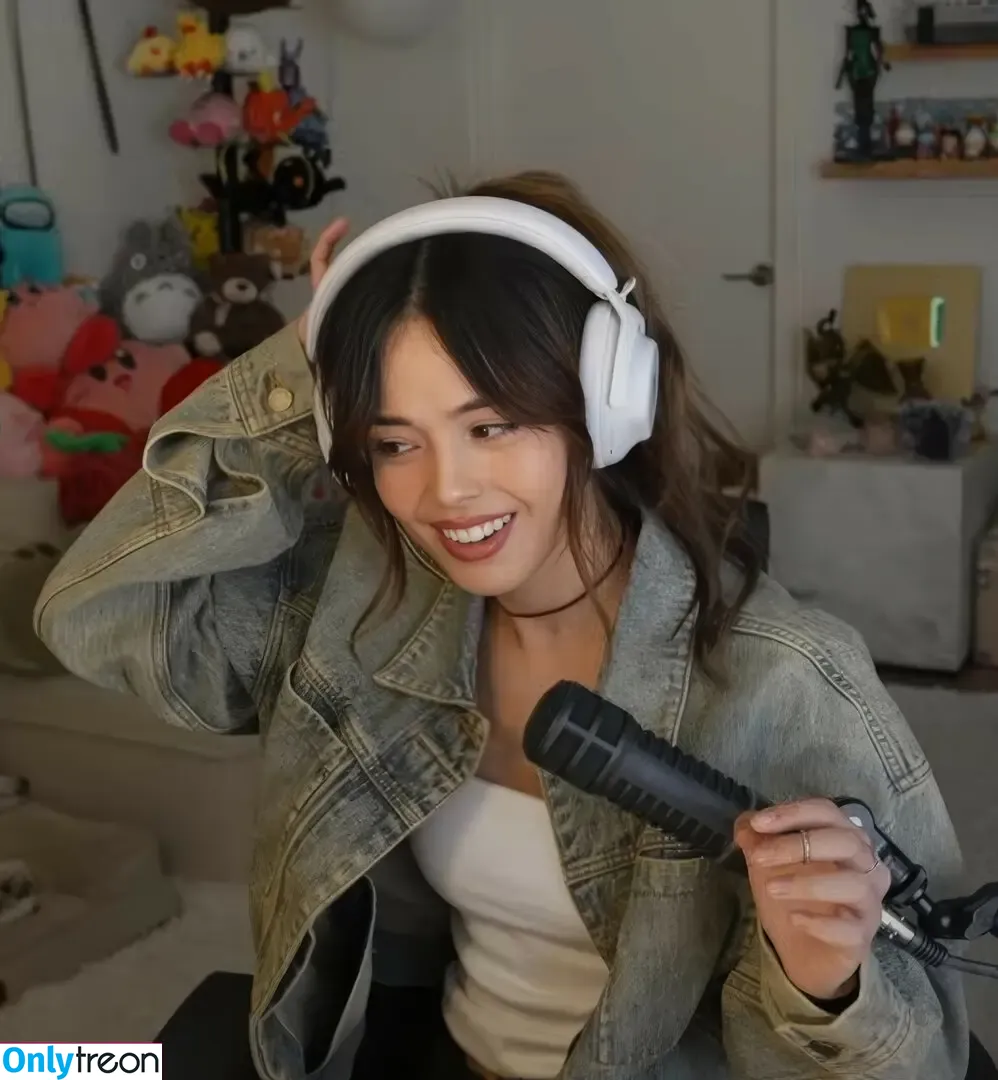 Valkyrae голая photo #1171 (Valkyrae)