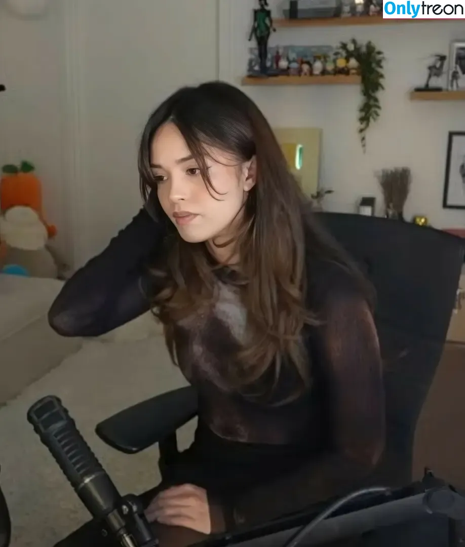 Valkyrae голая photo #1181 (Valkyrae)