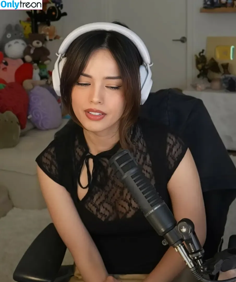 Valkyrae голая photo #1199 (Valkyrae)