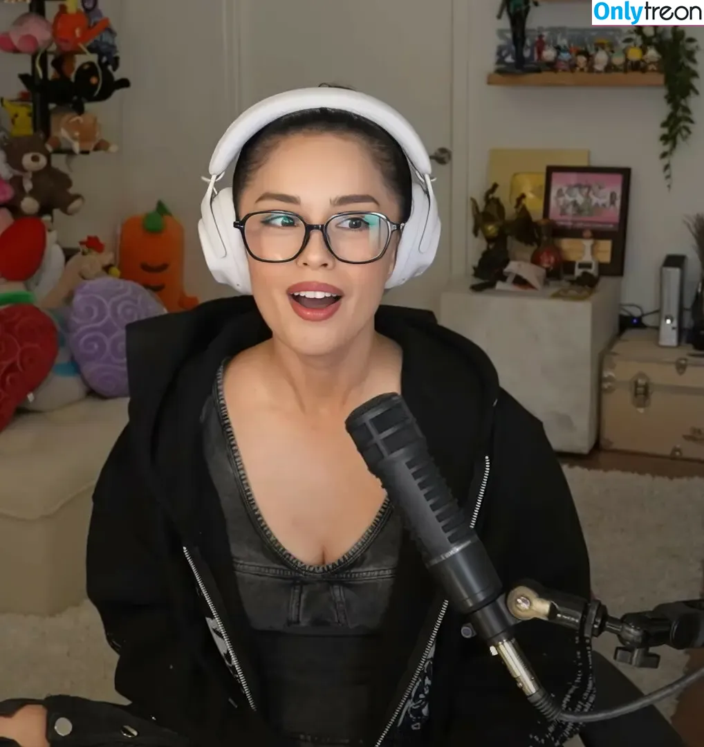 Valkyrae голая photo #1259 (Valkyrae)
