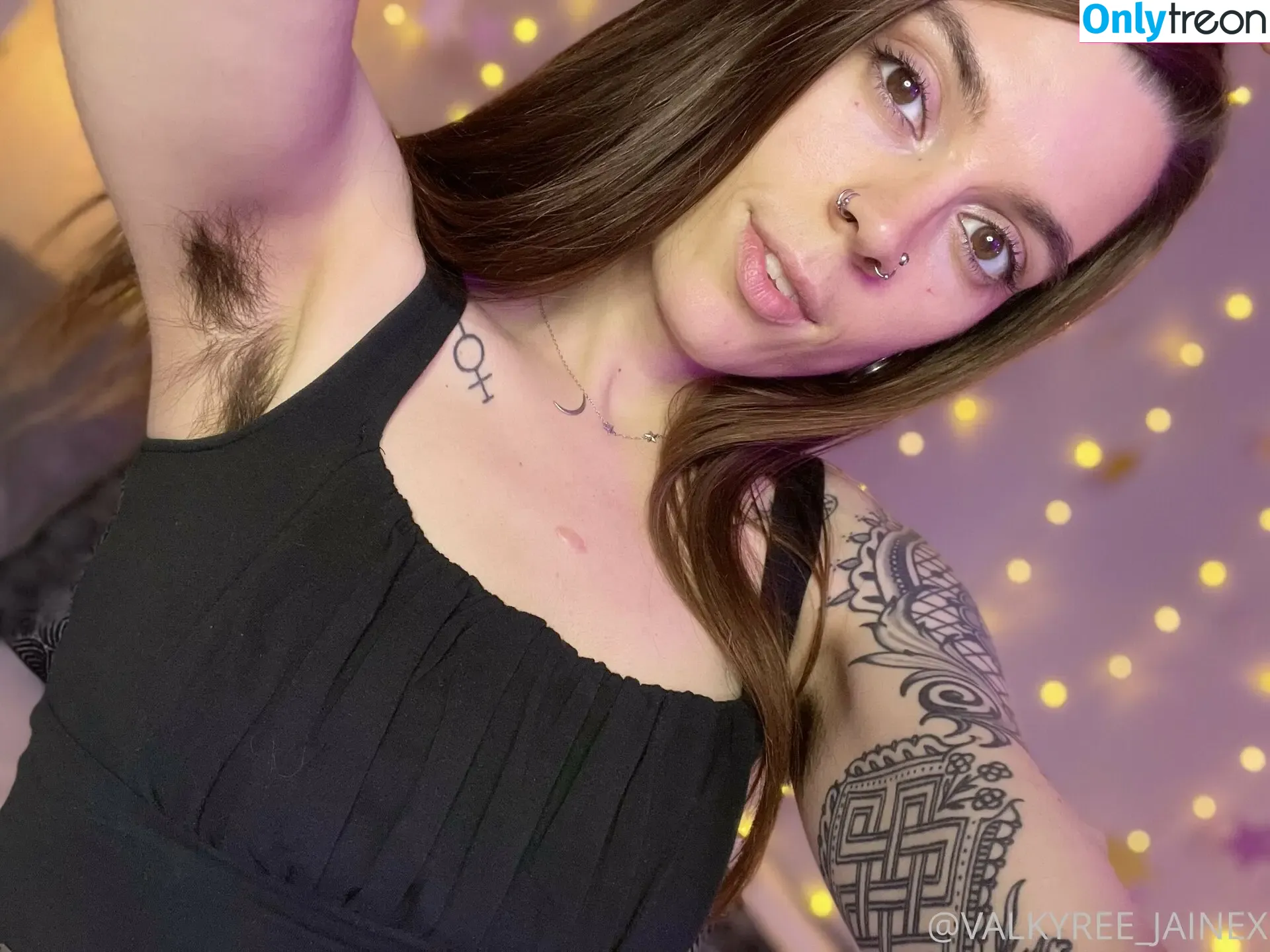 valkyree_jainex голая photo #0036 (valkyree_jainex)