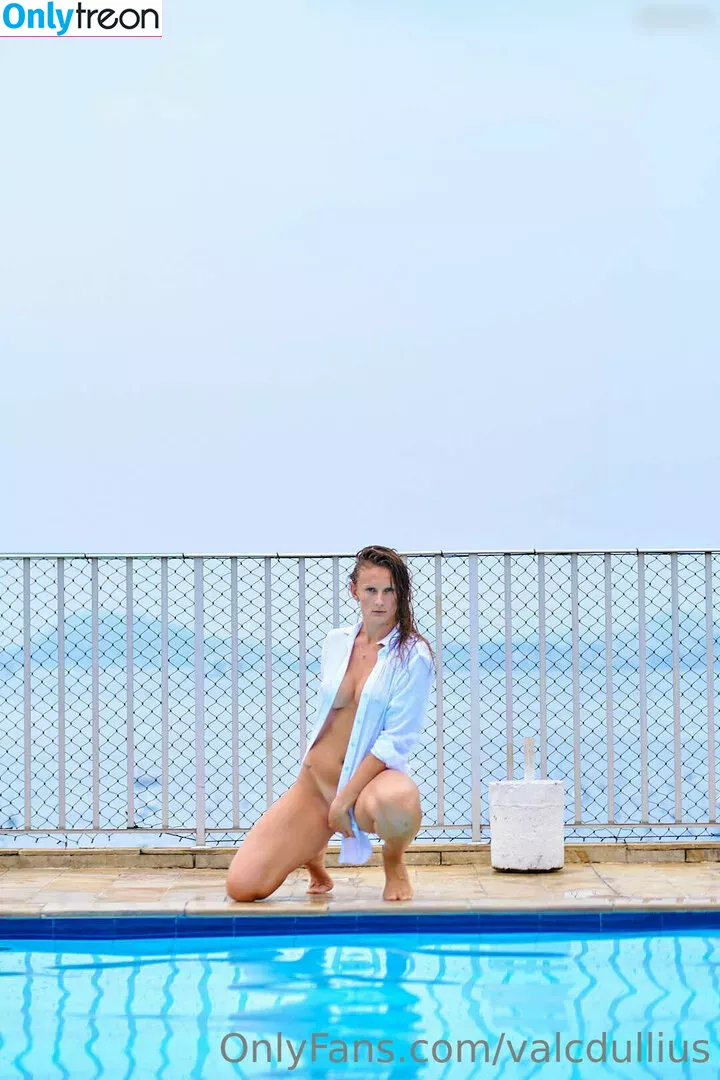 Valquíria Dullius nude photo #0107 (valcdullius)
