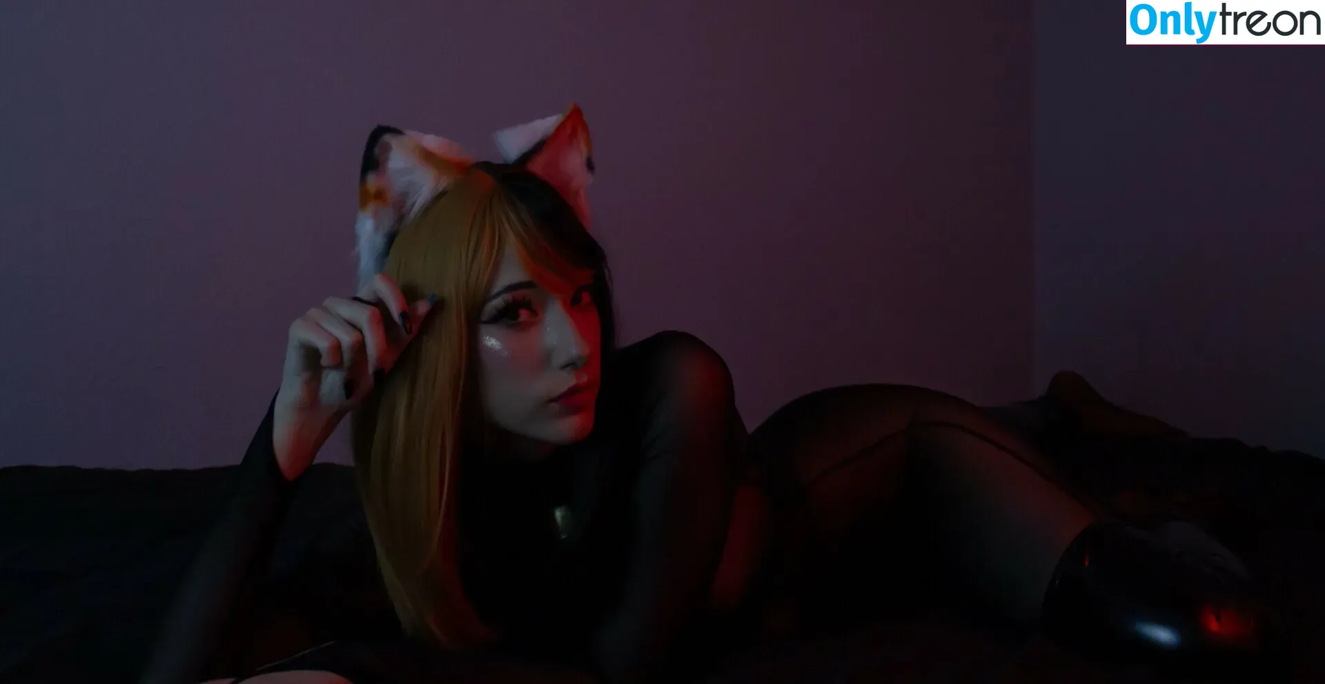 Vampiregf nude photo #0034 (VAMPlREGF / _vampiregf)