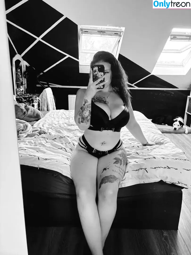 Van.sen nude photo #0583 (Fanseven / Insta / Van_sen / _tuning.tussi)