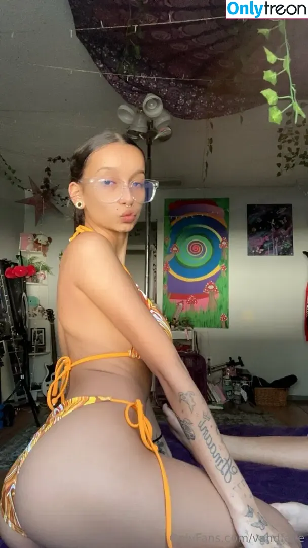 vandfaye голая photo #0009 (iamvannafaye)