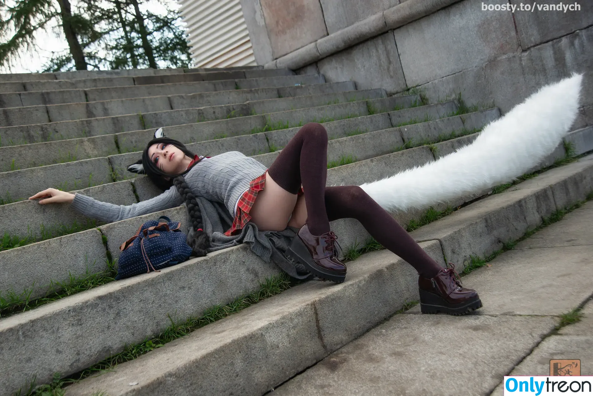 Vandych nude photo #1136 (Alina Latypova / alex_vandych / andriy.vandych.travel)