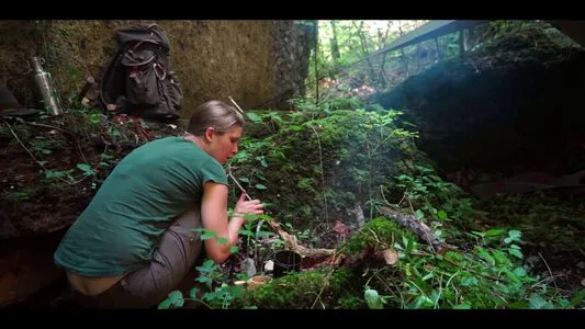 Vanessa Blank / Wild Woman Bushcraft / thebarbieblank / vanessablank_adventure nude photo #0002