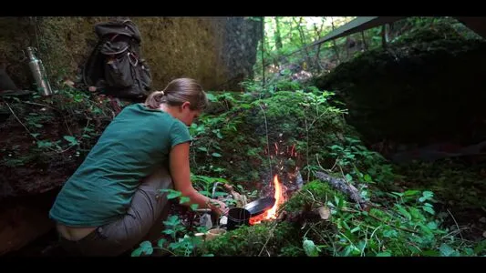 Vanessa Blank / Wild Woman Bushcraft / thebarbieblank / vanessablank_adventure nude photo #0004