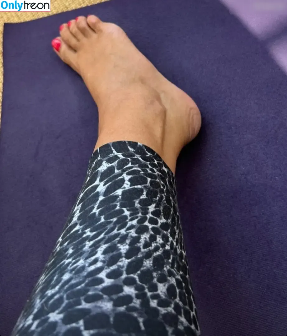 Vanessa Blumhagen nude photo #0062 (vanessa_blumhagen)