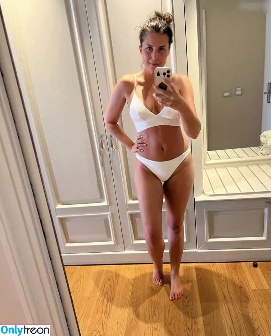 Vanessa Blumhagen голая photo #0076 (vanessa_blumhagen)