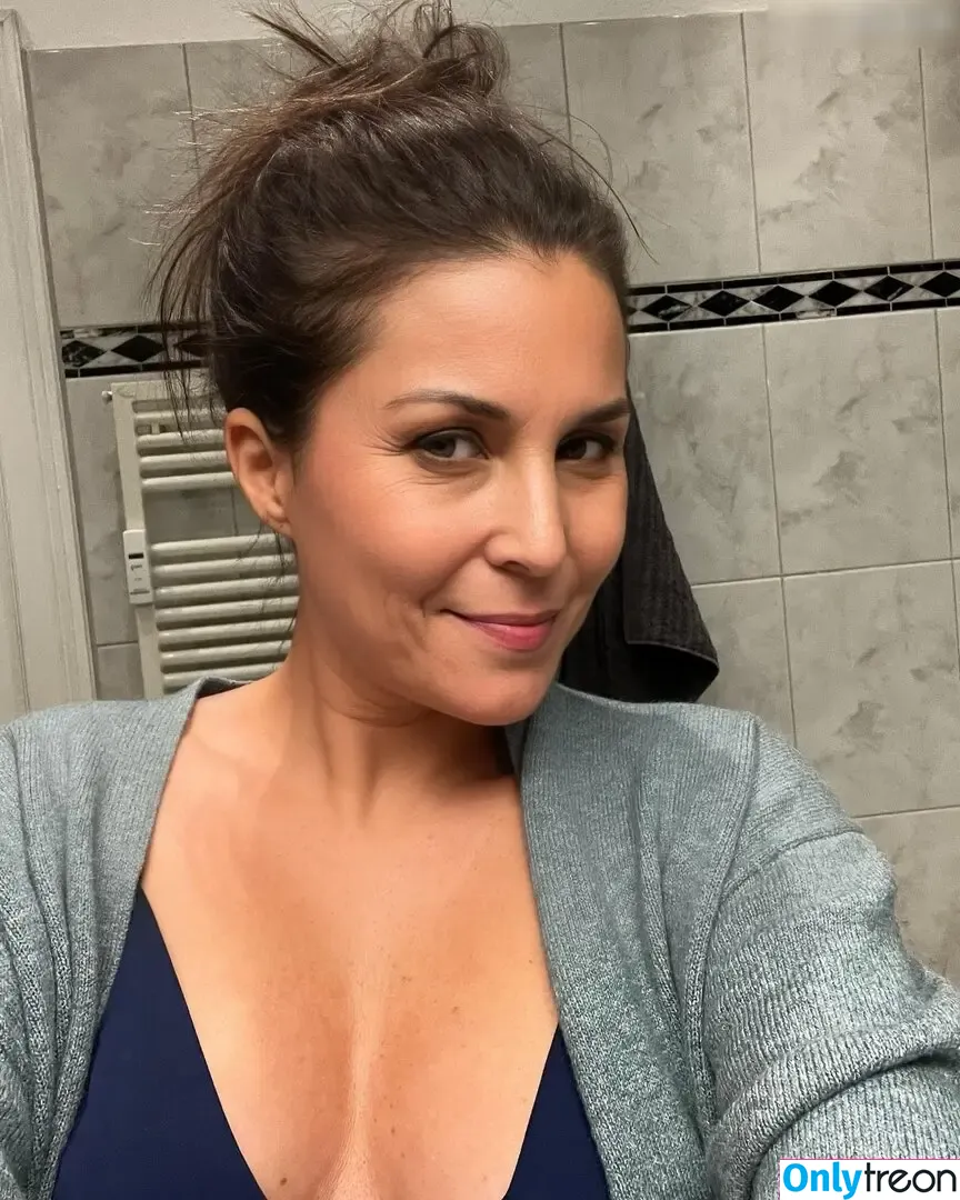 Vanessa Blumhagen голая photo #0206 (vanessa_blumhagen)