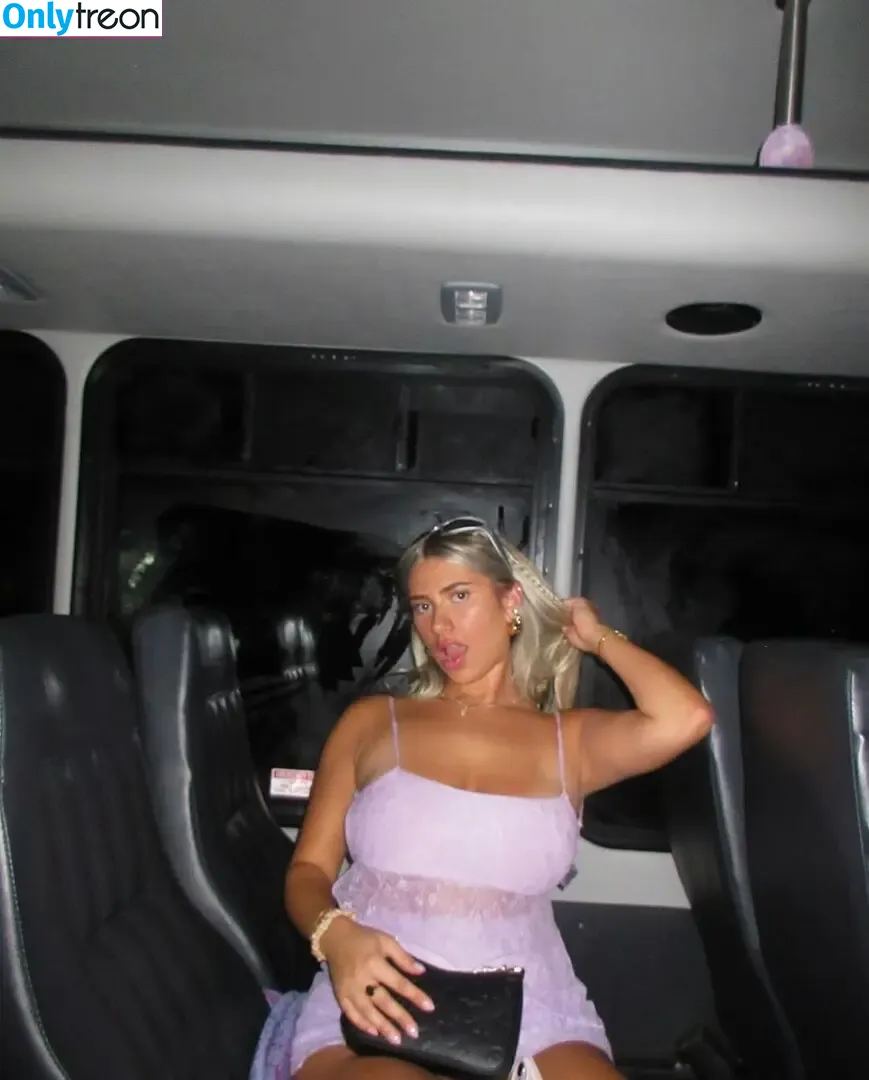 Vanessa Cummiskey голая photo #0025 (vanessacummiskey)