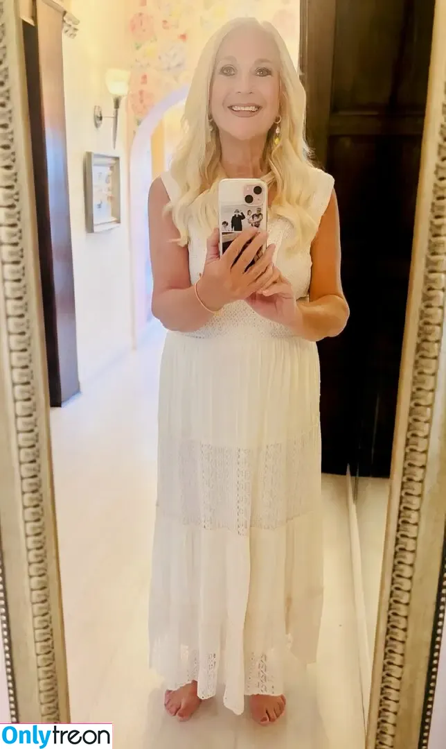 Vanessa Feltz голая photo #0039 (vanessafeltzofficial)