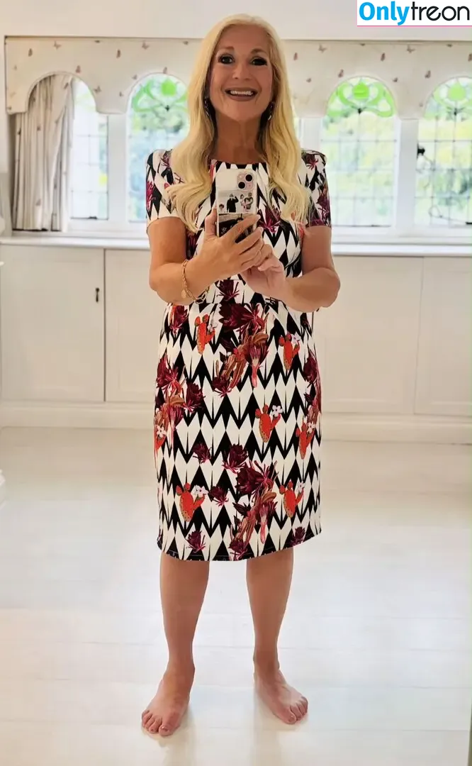 Vanessa Feltz nude photo #0047 (vanessafeltzofficial)