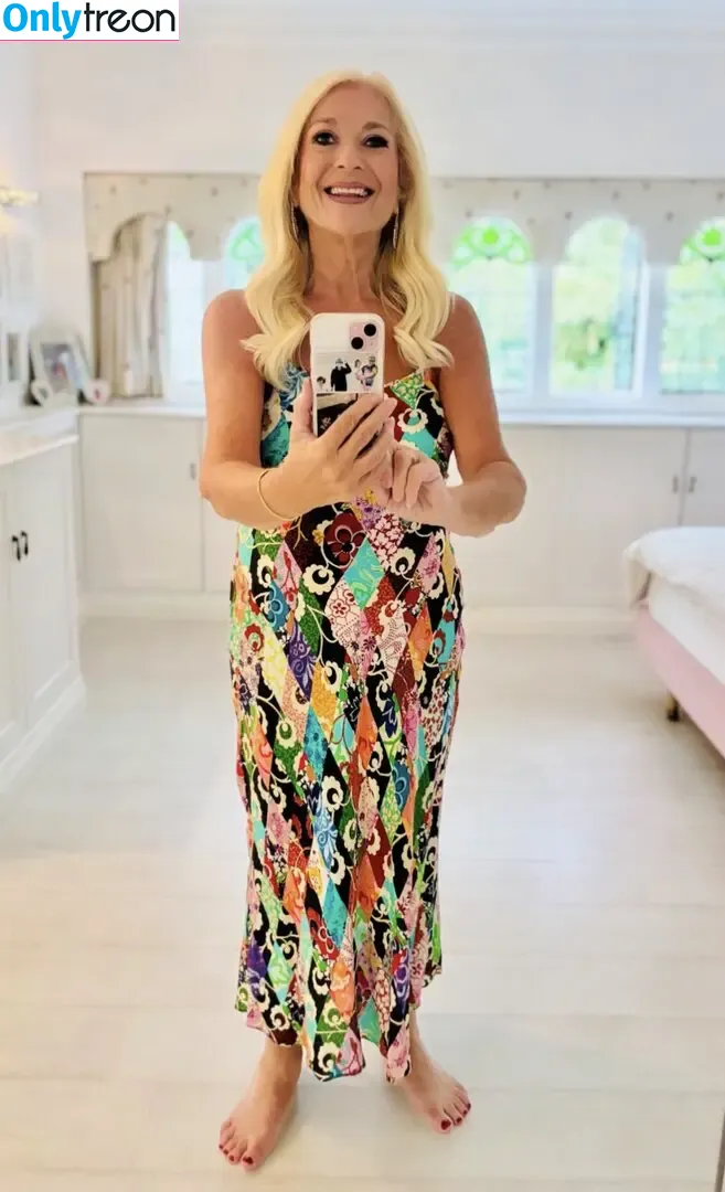 Vanessa Feltz nude photo #0081 (vanessafeltzofficial)