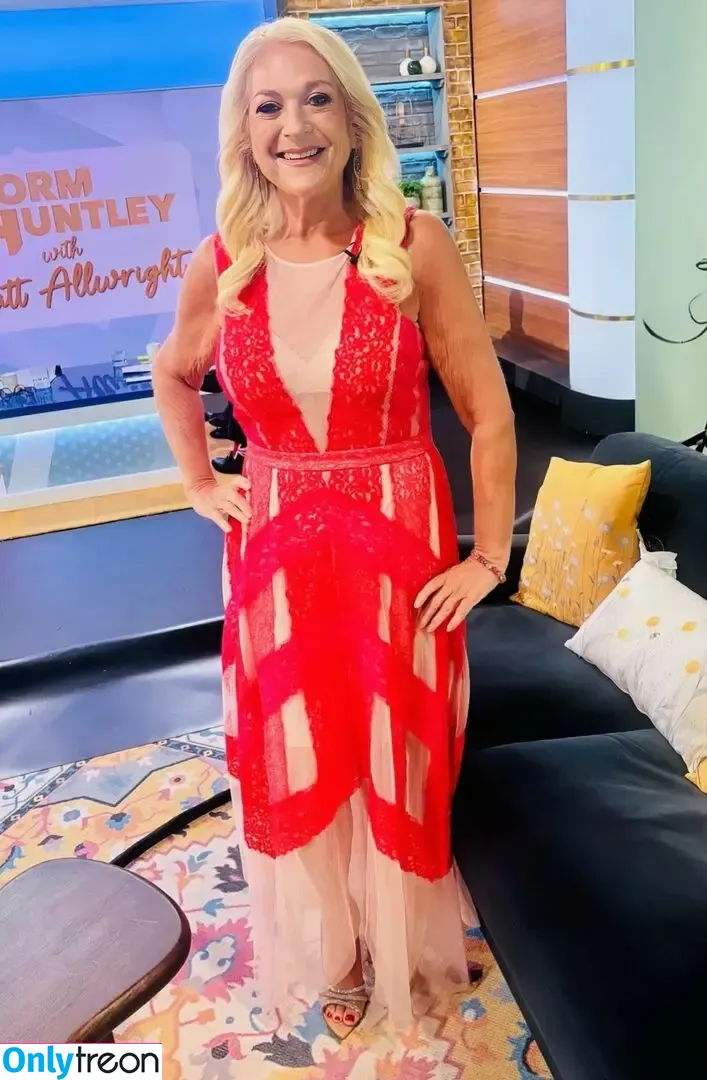 Vanessa Feltz nude photo #0085 (vanessafeltzofficial)
